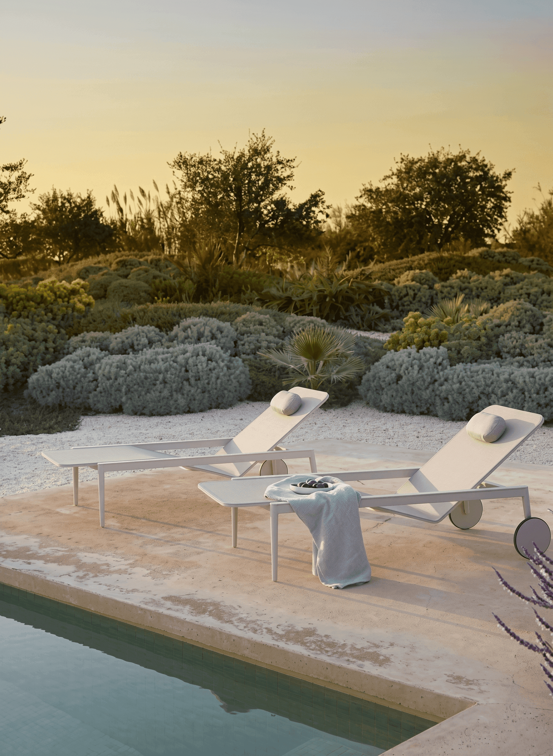 Styletto sun lounger